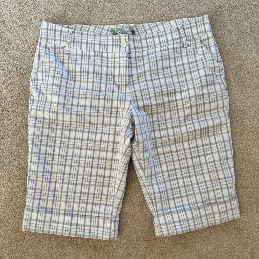 Quagmire golf long shorts